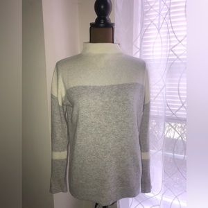 💯 Pure Luxe Cashmere Tahari Sweater